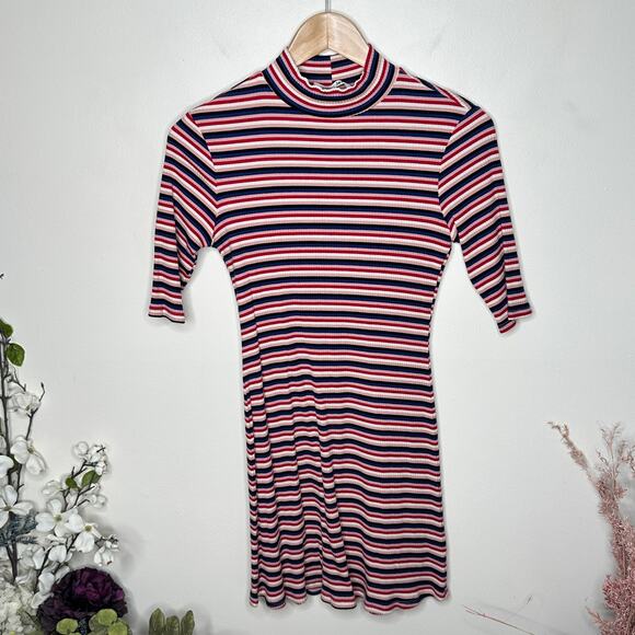 REFORMATION Mod Ribbed Mini Dress Striped Sz M {BB44} - Picture 3 of 6